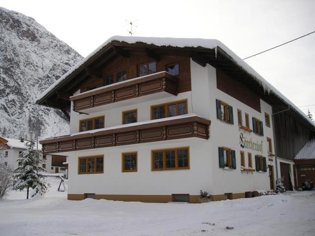 Haus Laerchenhof Villa Holzgau Bagian luar foto